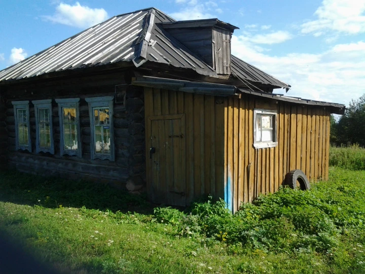 Аукцион по продаже земельного участка площадью 51 кв.м. и нежилого здания площадью 36,7 кв.м., расположенных по адресу: Кировская обл., р-н Малмыжский, д. Малый Сатнур, ул. Нагорная, д. 5